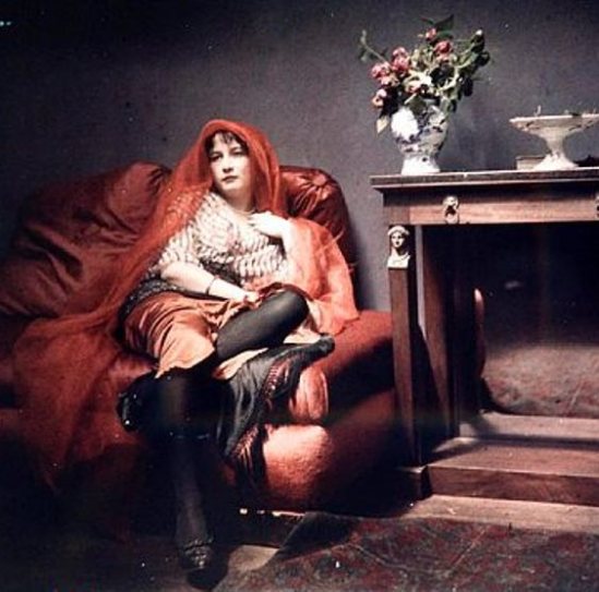 Georges Balagny. Young woman with red veil early 20th. Autochrome ®French Photographic Society